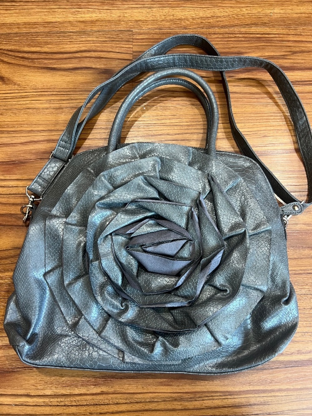 Big Buddha Rose Satchel Bag/Purse